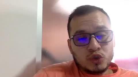 Snapshot of funnyboys18 chatting on March 2025 07:11:02 PM Zanty online show from March 2025 07:11:02 PM