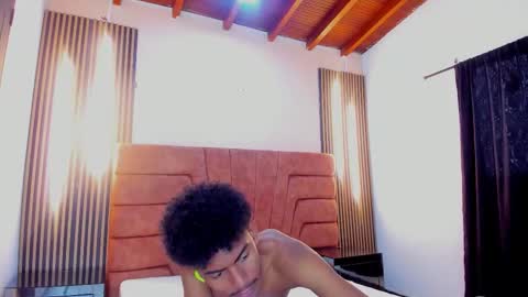 fykmor online show from November 2025 08:20:01 PM