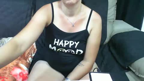 Snapshot of gabibrasil chatting on February 2025 04:14:02 AM gaby layla online show from February 2025 04:14:02 AM