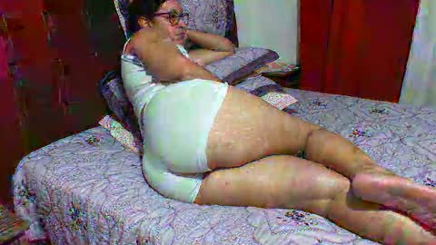 Snapshot of gabibrasil chatting on October 2025 10:21:02 PM gaby layla online show from October 2025 10:21:02 PM