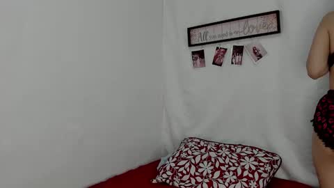 Snapshot of gabriela_duarte chatting on February 2025 08:24:01 AM Gabi online show from February 2025 08:24:01 AM