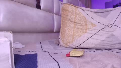 gabriela online show from September 2025 07:59:01 PM