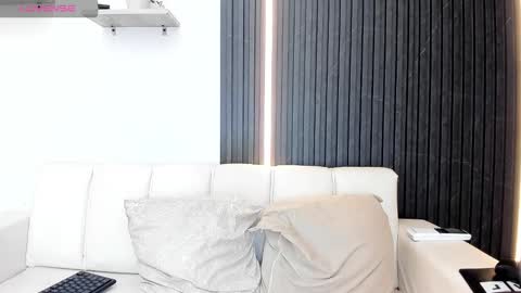 gabrielaa_miller_ online show from November 2025 07:23:02 PM