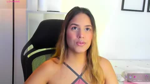Snapshot of gabriella__tom chatting on July 2026 10:01:02 PM Gabriella online show from July 2026 10:01:02 PM