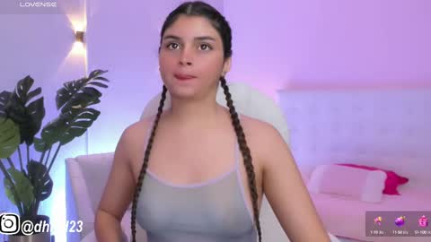 Gabriella online show from September 2025 06:57:02 PM