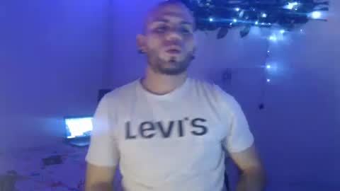 Snapshot of gabrielle_ramirez chatting on October 2025 12:52:01 AM Gabriel online show from October 2025 12:52:01 AM