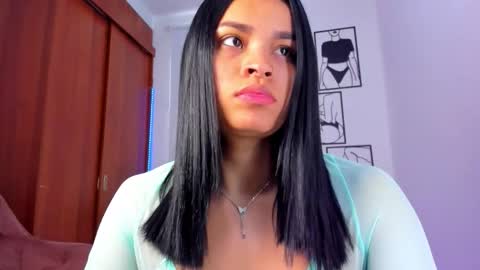    online show from December 2025 07:53:01 PM