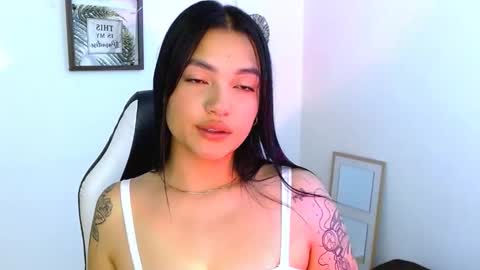 Snapshot of gaby_saikozz chatting on September 2025 04:34:02 AM My name is Gabriela.. nice to meet you thumbs up please its very important to me online show from September 2025 04:34:02 AM
