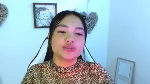 Snapshot of gaby_saikozz chatting on September 2025 09:15:02 PM My name is Gabriela.. nice to meet you thumbs up please its very important to me online show from September 2025 09:15:02 PM
