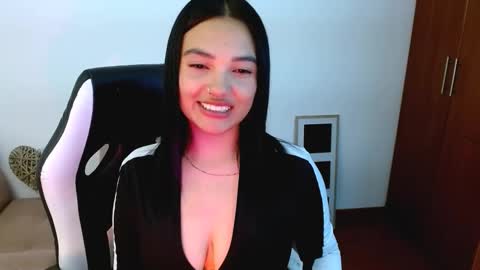 Snapshot of gaby_saikozz chatting on September 2025 08:24:02 PM My name is Gabriela.. nice to meet you thumbs up please its very important to me online show from September 2025 08:24:02 PM