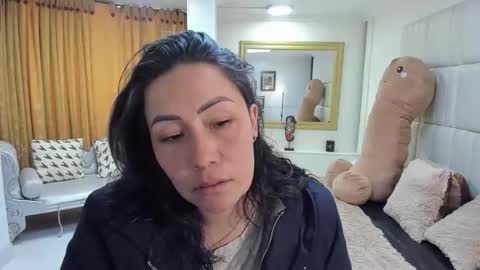 gabriela online show from November 2025 02:51:01 PM