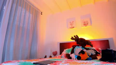 Gabybuttler online show from February 2025 08:05:02 PM