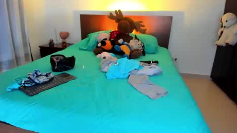 Gabybuttler online show from February 2025 11:37:01 PM