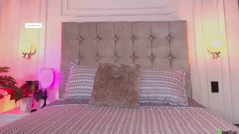 Snapshot of gabyevans4 chatting on April 2026 12:03:01 PM GabyEvans online show from April 2026 12:03:01 PM