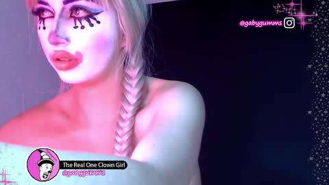 gabygumms online show from February 2026 11:34:02 PM