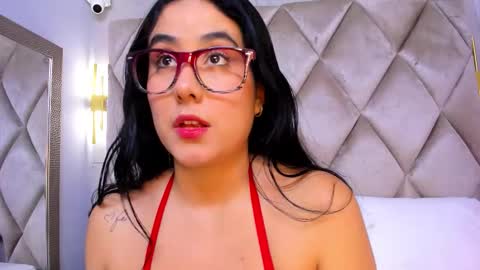 Gaby  online show from December 2025 12:22:01 PM