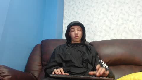 gadiel_sex online show from February 2025 12:11:01 PM