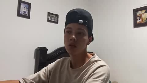 gadiel_sex online show from October 2025 09:24:01 PM