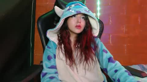 Kate 3 online show from January 2025 07:40:01 PM