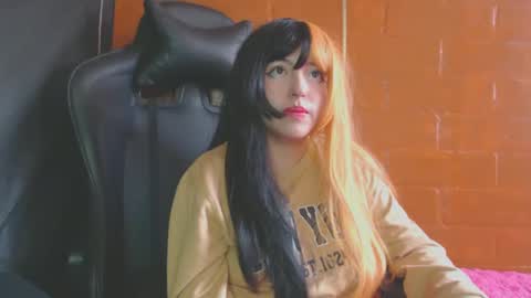 Kate 3 online show from February 2025 07:44:01 PM