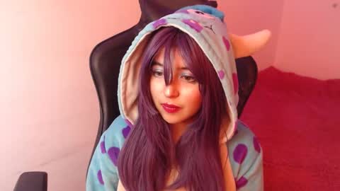 Kate 3 online show from October 2025 07:01:02 PM