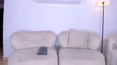 Snapshot of gal_stone_ chatting on May 2026 01:23:02 AM gal_stone_ online show from May 2026 01:23:02 AM