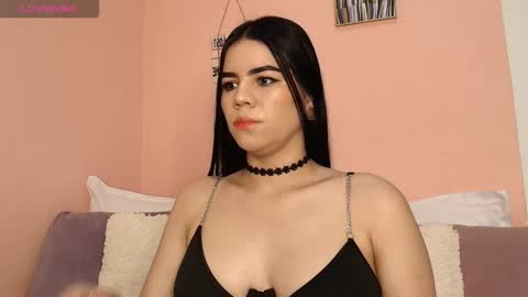 Snapshot of galayounng_ chatting on October 2025 10:44:01 AM Gala Y online show from October 2025 10:44:01 AM