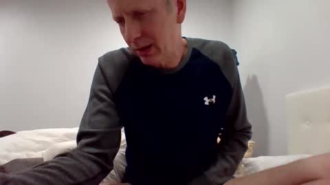 gamerboy200 online show from October 2025 02:22:02 AM