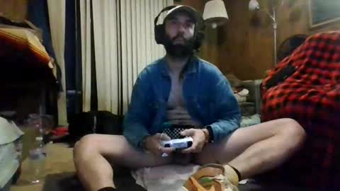 gamerfiend420 online show from November 2025 04:40:01 AM