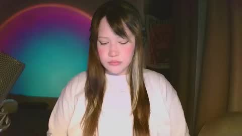 Snapshot of gamergirl01 chatting on October 2025 04:04:02 PM Alex brb in 2 hours online show from October 2025 04:04:02 PM