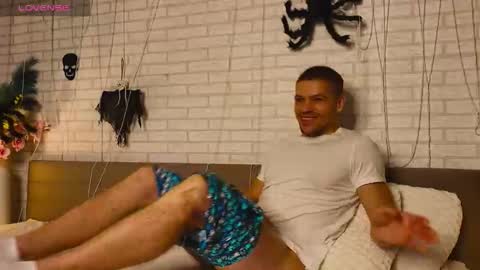 Gared online show from November 2025 06:27:01 AM