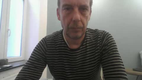 garou75 online show from December 2025 08:19:02 AM