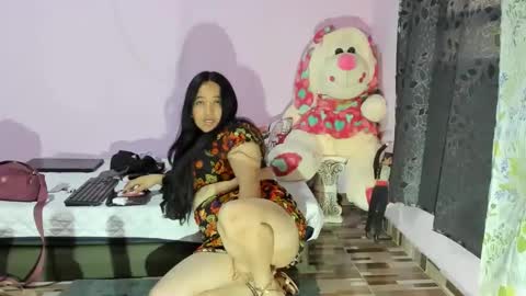 Snapshot of gaticahot001 chatting on January 2025 10:11:02 PM Diana online show from January 2025 10:11:02 PM