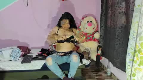 Snapshot of gaticahot001 chatting on January 2025 08:07:01 PM Diana online show from January 2025 08:07:01 PM