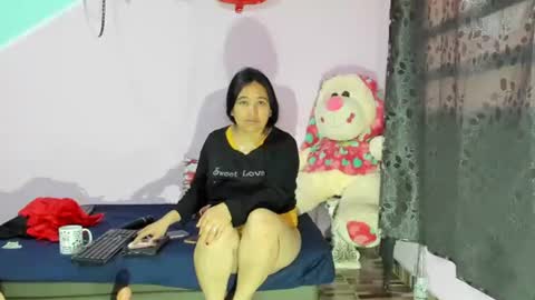 Snapshot of gaticahot001 chatting on January 2025 12:18:01 PM Diana online show from January 2025 12:18:01 PM