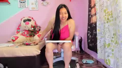 Snapshot of gaticahot001 chatting on November 2025 12:30:01 PM Diana online show from November 2025 12:30:01 PM