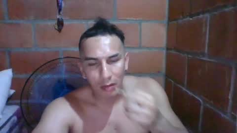 gattitosexy_95 online show from August 2026 07:35:01 PM