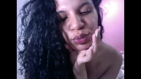 Snapshot of gatubelahotxxx chatting on January 2025 09:08:01 AM gatubelahotxxx online show from January 2025 09:08:01 AM