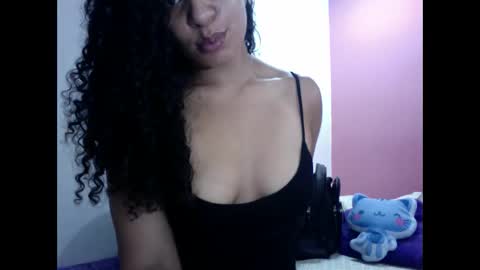 Snapshot of gatubelahotxxx chatting on January 2025 10:39:01 PM gatubelahotxxx online show from January 2025 10:39:01 PM