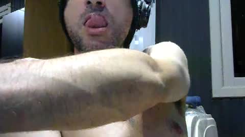 gauchors21 online show from February 2025 03:20:01 AM