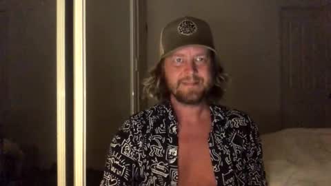 gcsurfer81 online show from October 2025 08:47:02 AM