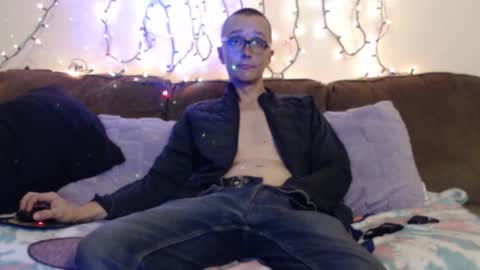 G online show from November 2025 03:28:02 AM