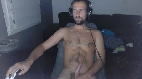 Snapshot of genie_lamps chatting on October 2025 10:00:01 PM Edouard online show from October 2025 10:00:01 PM