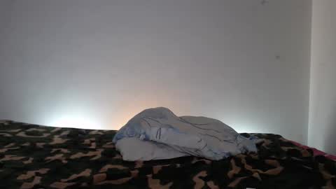 gensexy777 online show from February 2026 07:40:01 PM