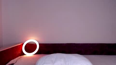 Chrisa online show from February 2025 08:22:02 AM