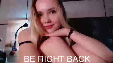 Snapshot of gentleflower23 chatting on September 2025 10:20:01 PM Tanya online show from September 2025 10:20:01 PM