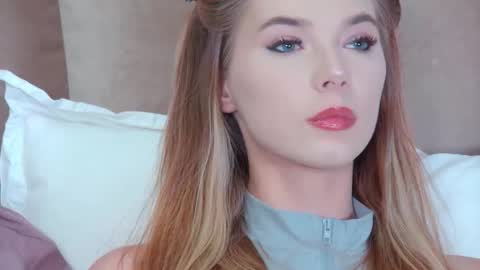 Snapshot of gentlerossi chatting on September 2025 05:13:01 PM GentleRossi online show from September 2025 05:13:01 PM
