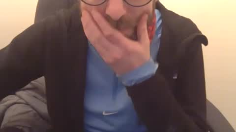 Snapshot of geon2xx chatting on January 2025 08:45:01 PM Geon online show from January 2025 08:45:01 PM