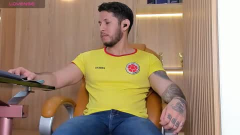 George online show from November 2025 08:30:01 PM