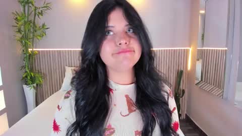 Snapshot of georginareyes chatting on December 2025 10:39:02 PM GeorginaReyes online show from December 2025 10:39:02 PM